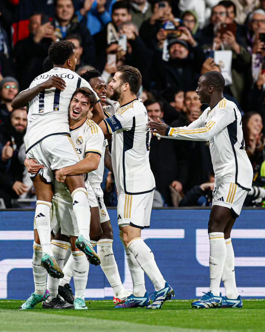 Intrépide, gloire sous le maillot du Real Madrid en phase de groupes de la Ligue des Champions